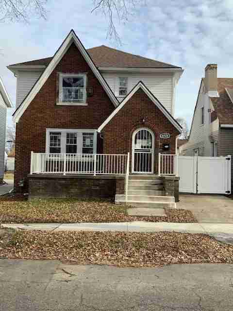 16526 Santa Rosa  front a.jpg